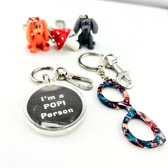 Whimsical Novelty Keychain Bundle - Lot of 5 (Dogs, Smiley, Glasses) - Picture 5 of 7
